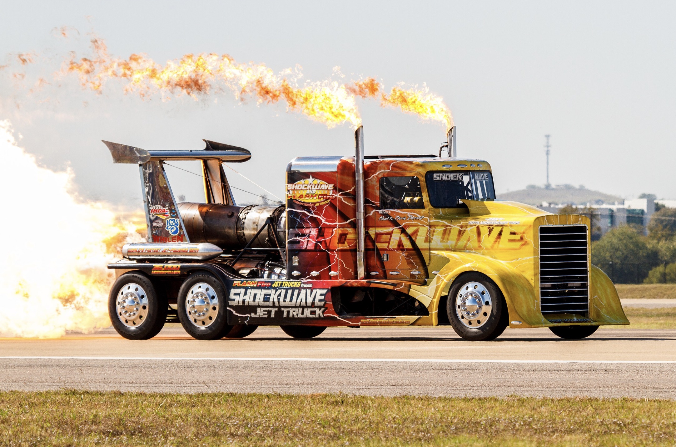 The Shockwave Jet Truck 